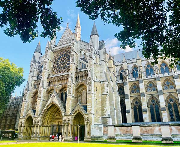 Castles, Cathedrals, Palaces & Gardens